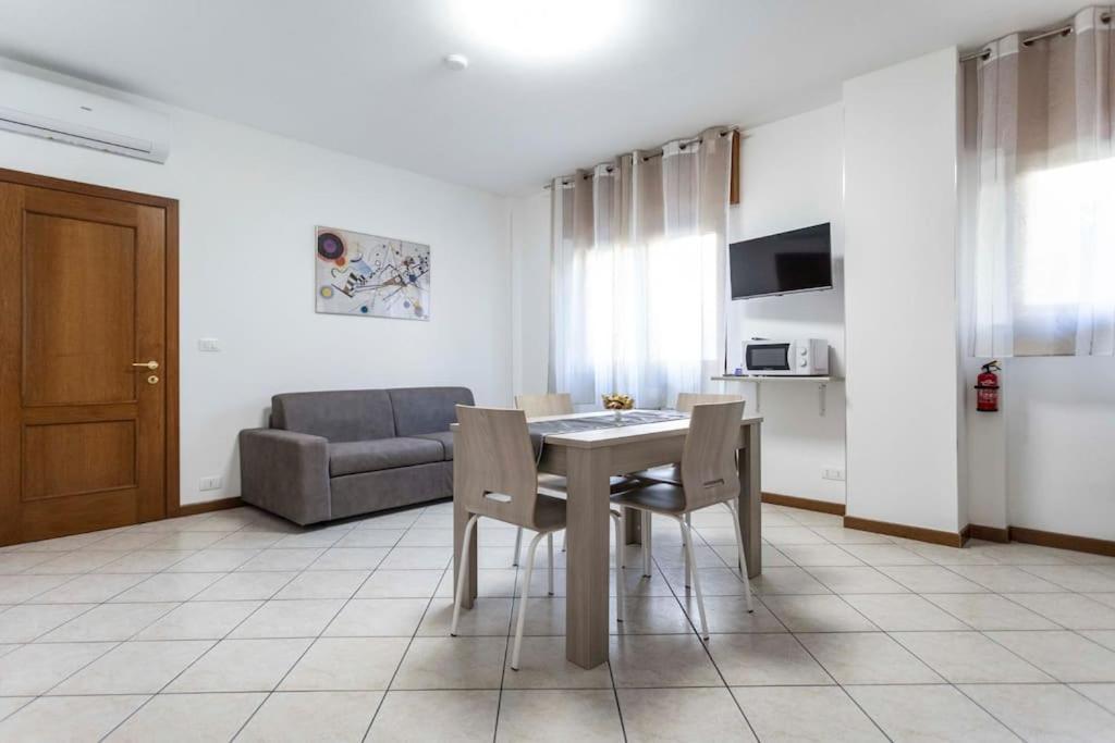 Ca' Ida - Affitti Temporanei Apartment ตูริน ภายนอก รูปภาพ